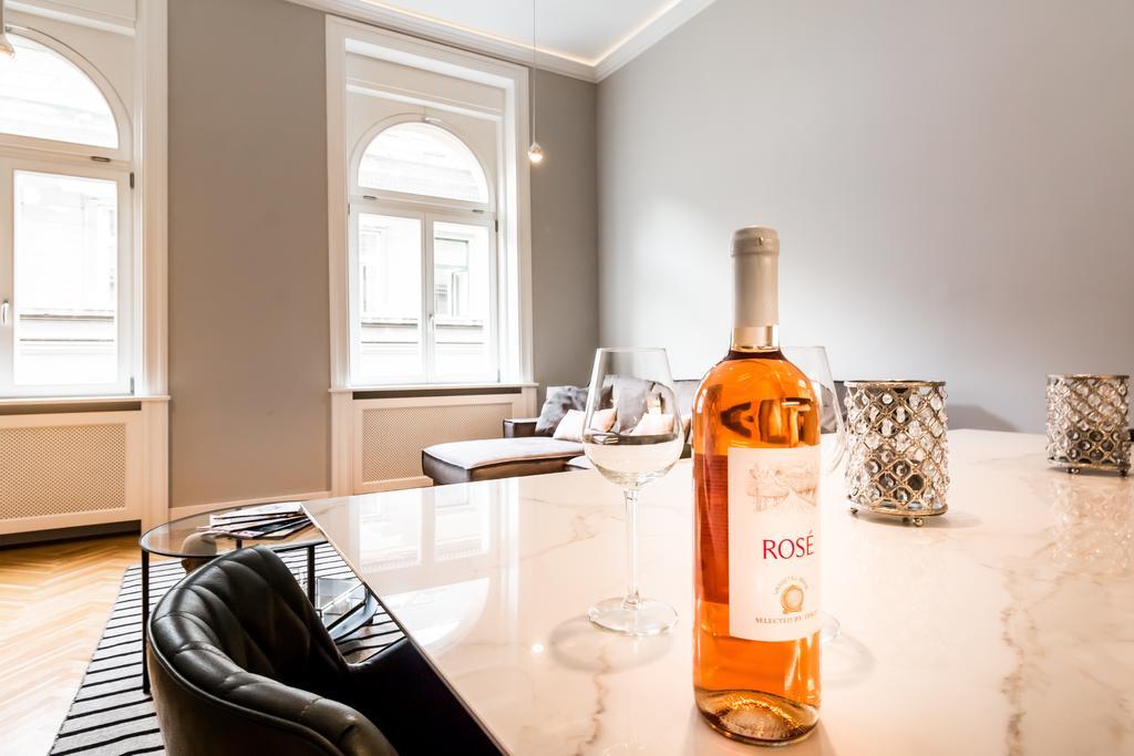 Bpr Opera Lux Treasure Apartman Budapest Kültér fotó