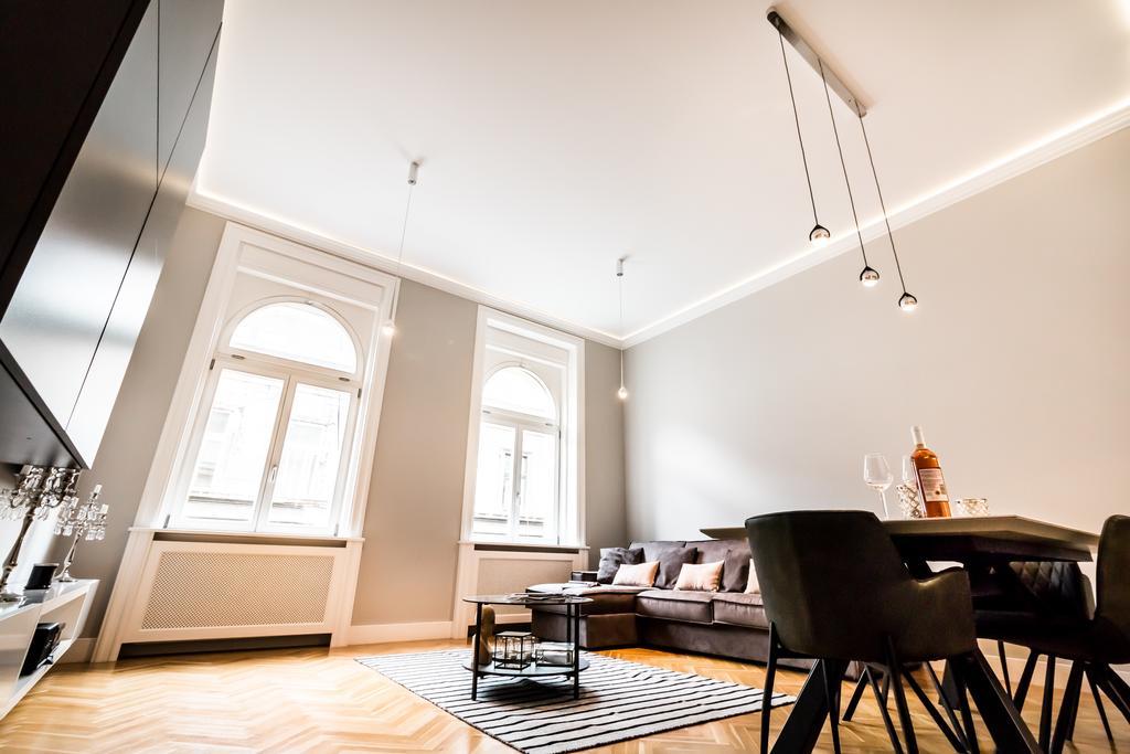 Bpr Opera Lux Treasure Apartman Budapest Kültér fotó