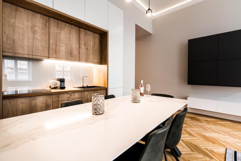 Bpr Opera Lux Treasure Apartman Budapest Kültér fotó